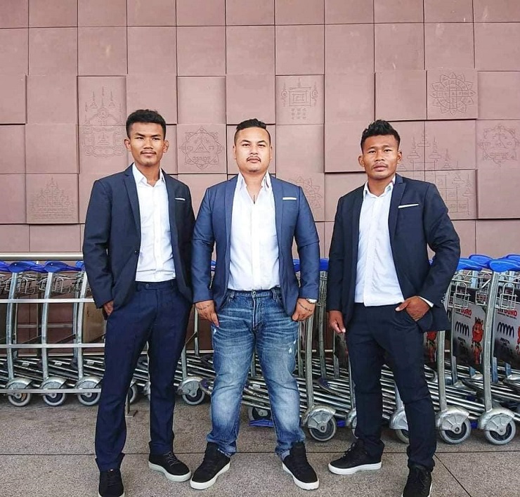 Meas-Mer មាស ម៉ើ